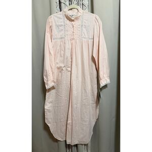 Vintage Barbizon Pink Embroidered Nightgown Lace Cottagecore NOS Small Petite